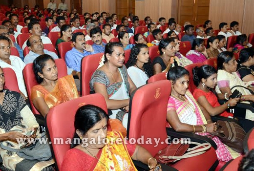 CM Siddarammaih Lay foundation 1